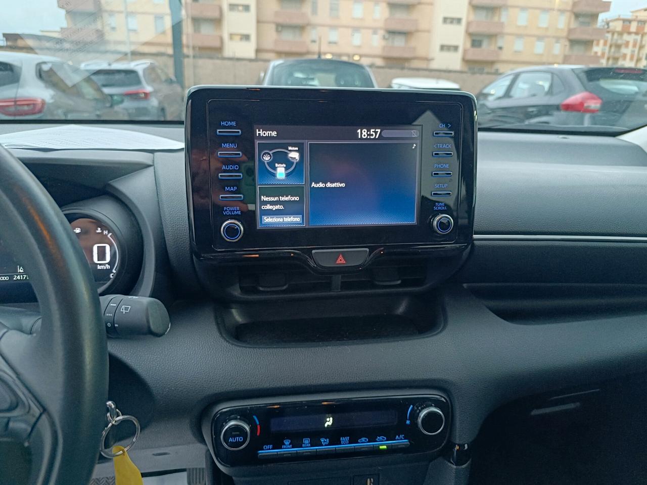 Toyota Yaris 1.5 Hybrid 5 porte Trend