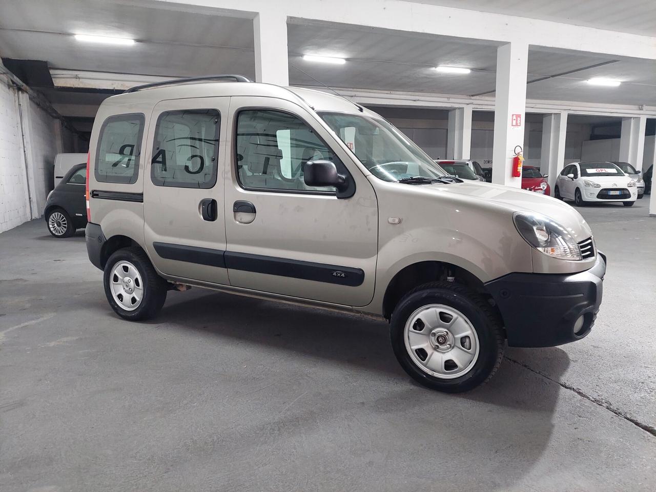 Renault Kangoo 1.6 16V 4x4 5p. Luxe