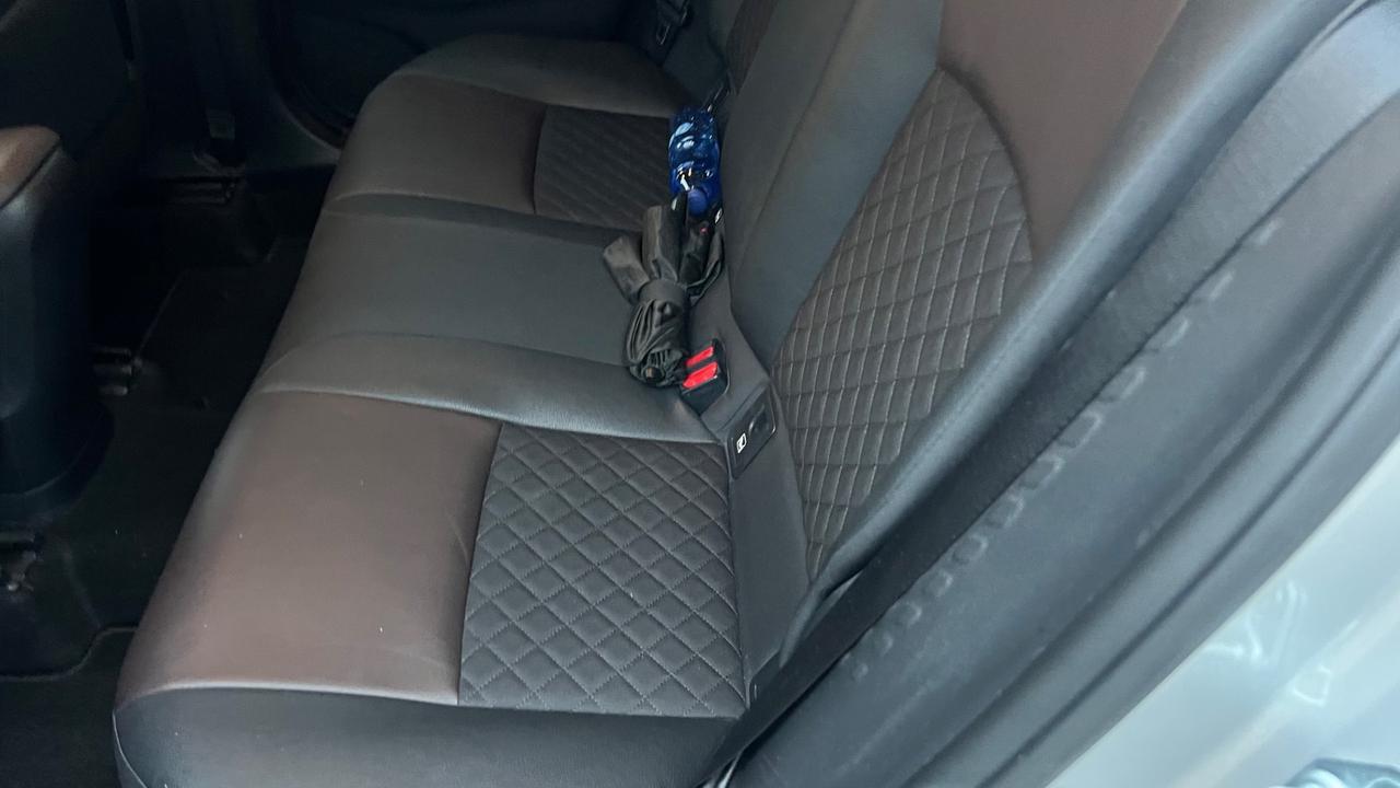 Toyota C-HR 1.8 Hybrid E-CVT Lounge