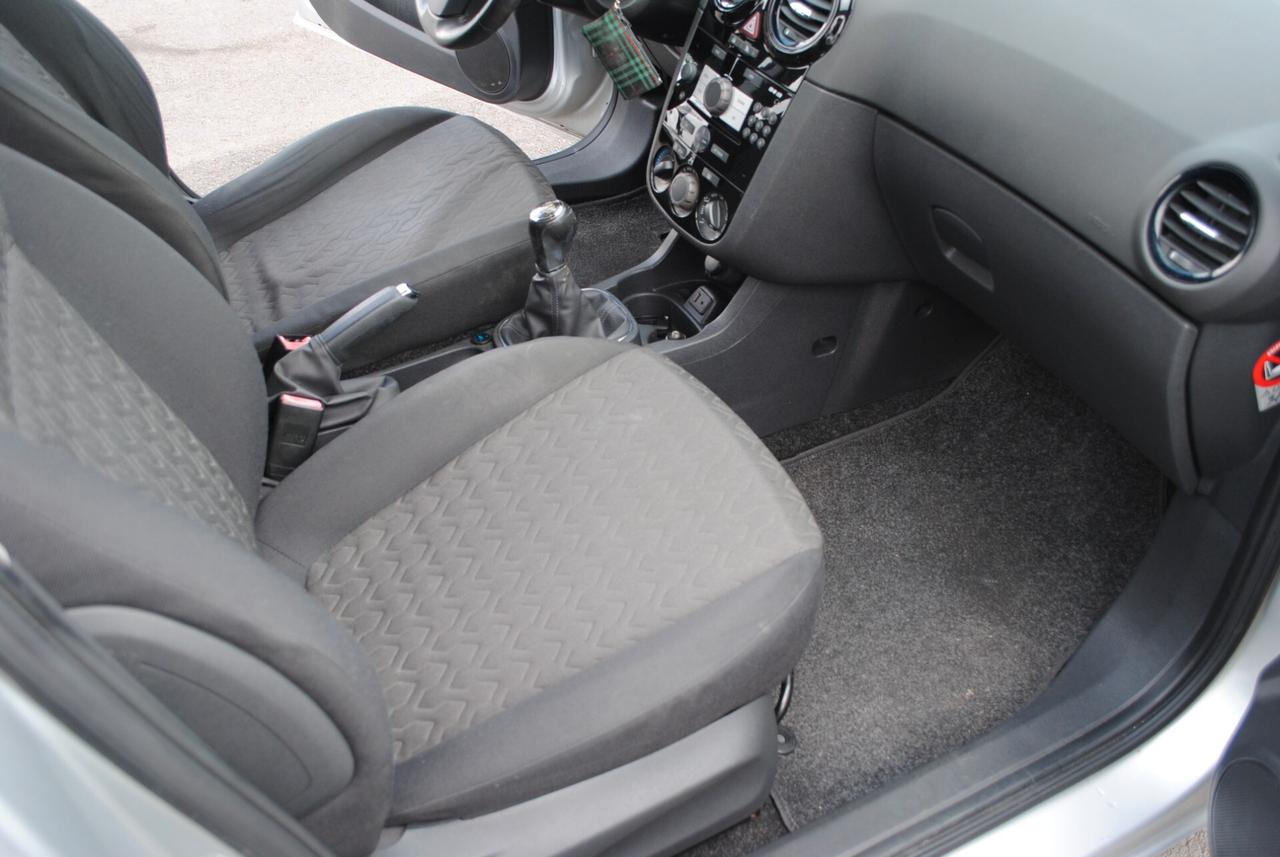 OPEL CORSA 1.4 101 CV BENZ/GPL