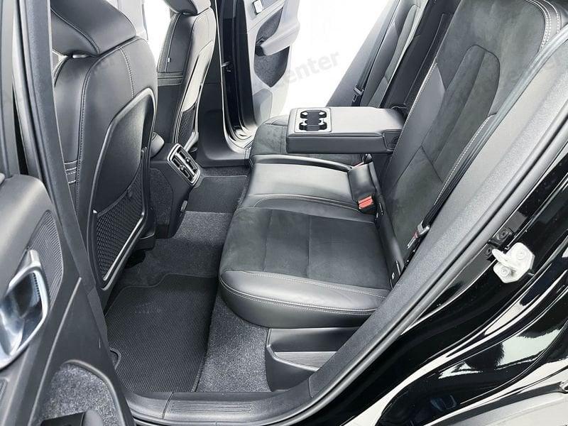 Volvo XC40 XC40 B4 197CV AWD AUT R DESIGN