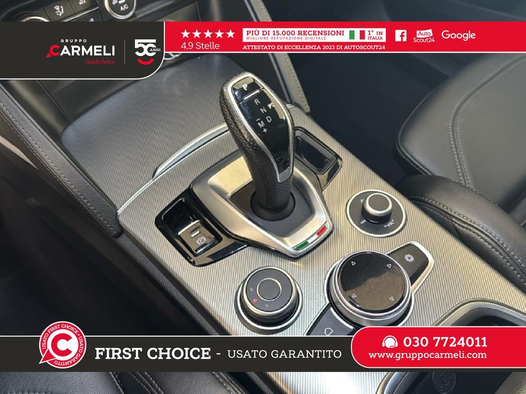 Alfa Romeo Stelvio 2.2 Turbo Veloce Q4 AT8