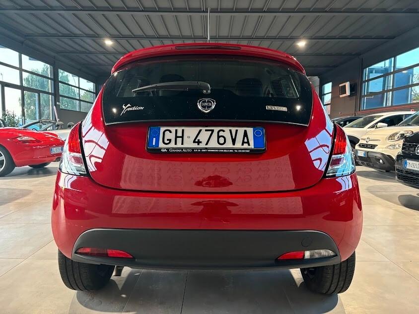 Lancia Ypsilon 1.0 Hybrid Ecochic NEOPATENTATI