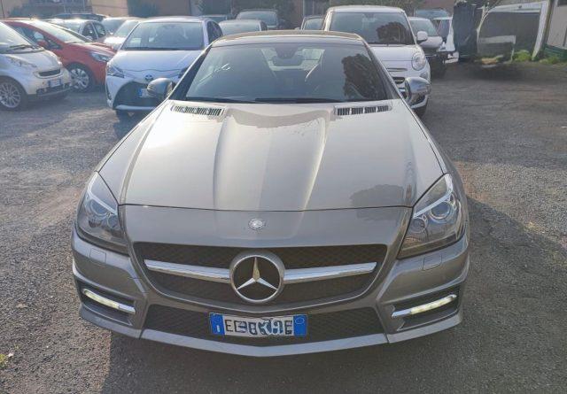 MERCEDES-BENZ SLK 200 Premium AMG