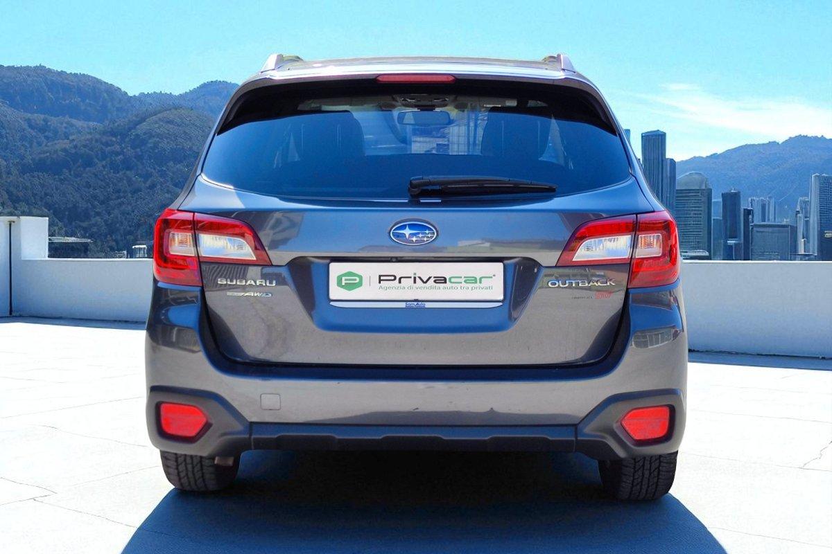 SUBARU Outback 2.5i Lineartronic Premium