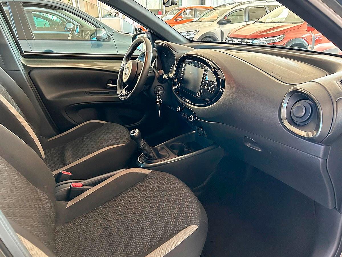 Toyota Aygo X 1.0 VVT-i 72 CV 5 porte Trend