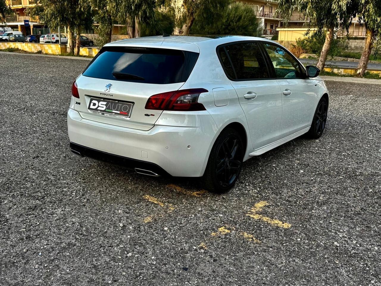 PEUGEOT 308 1.5 BLUE-HDI 130 CV GT LINE