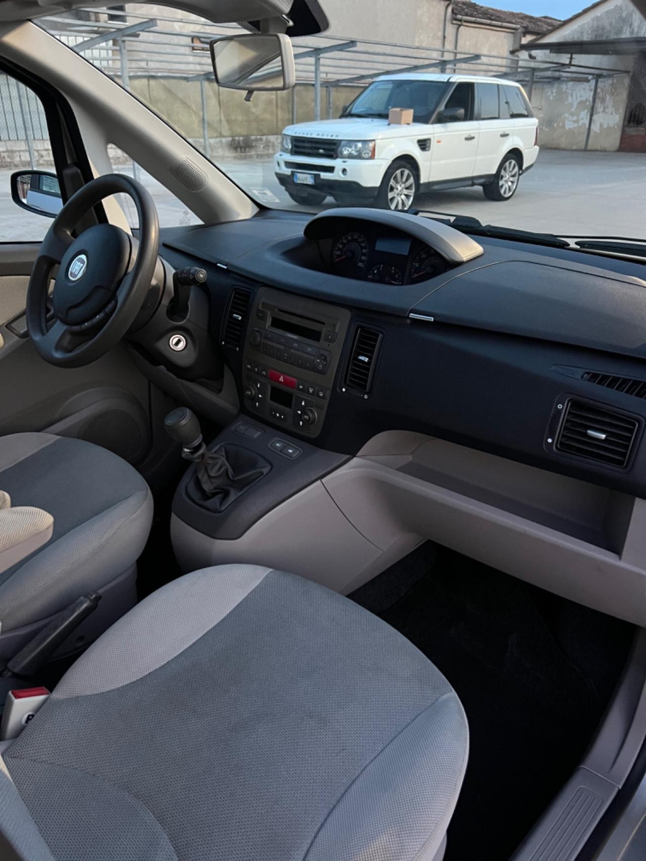 Fiat Idea 1.3 Multijet 16V Emotion