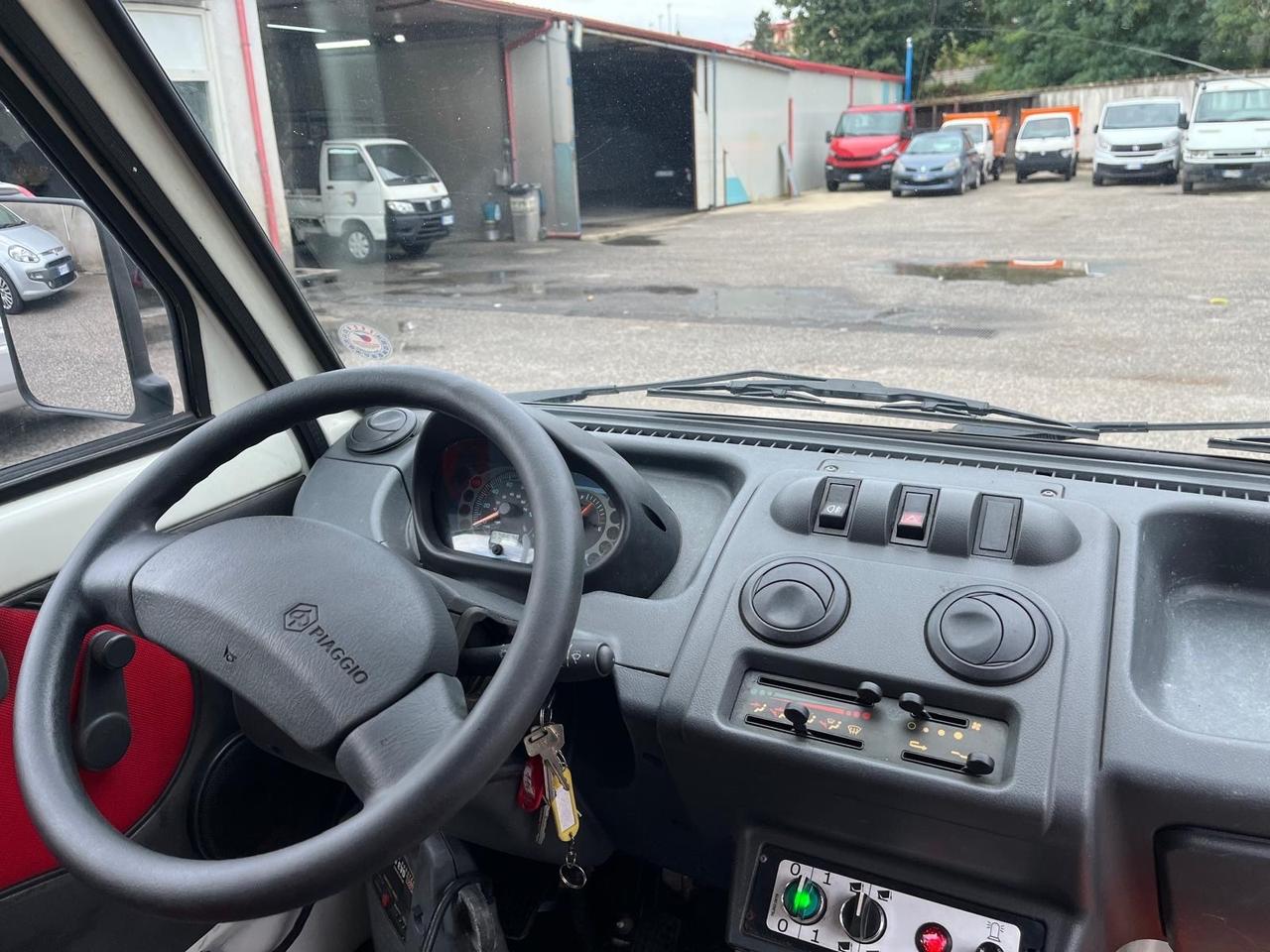 Piaggio quargo con vasca/rib.-700 cc- Diesel -2014