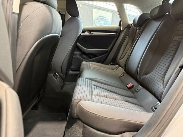 Audi A3 SPB 2.0 TDI 150 CV clean diesel Ambiente