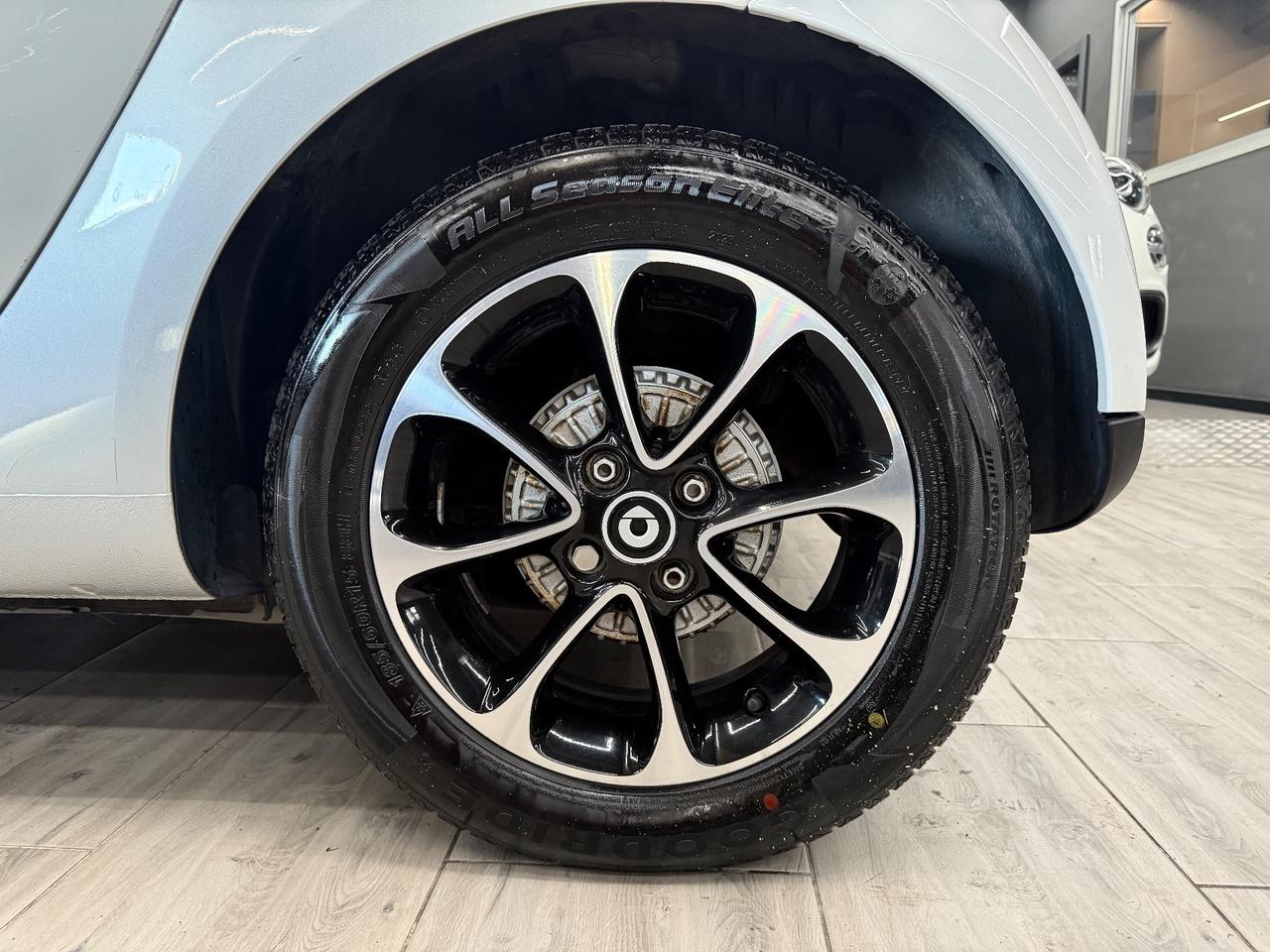 Smart ForTwo 70 1.0 twinamic Passion PRONTA CONSEGNA VISIBILE IN SEDE