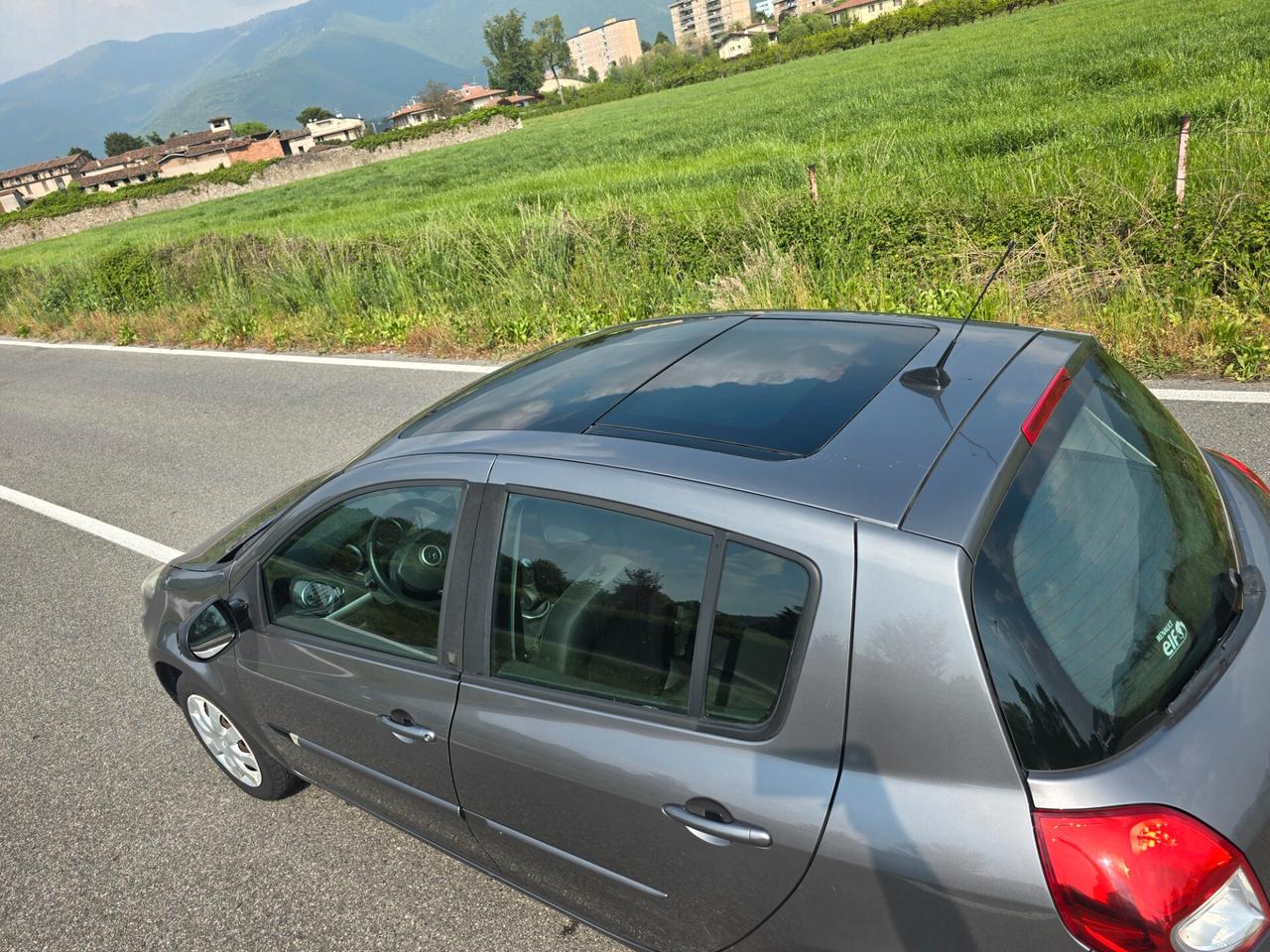 RENAULT CLIO 1.2 16V 20th ANNIVERSARIO "OK NEOPATENTATI"