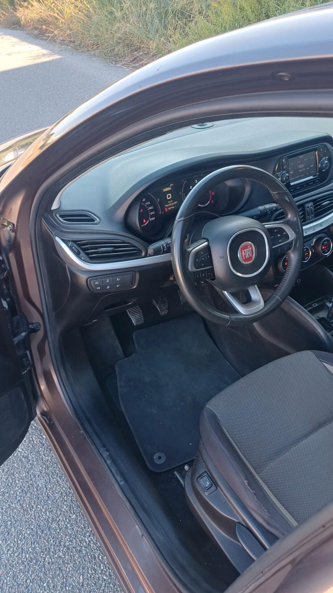 Fiat Tipo 1.6 Mjt 4 porte Opening Edition