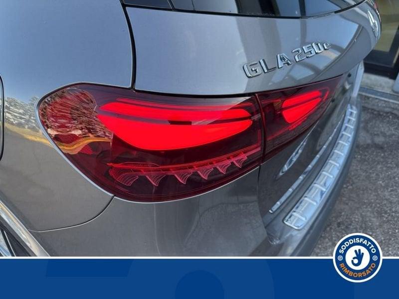 Mercedes-Benz GLA 250 E PLUG-IN HYBRID AUTOMATIC AMG line ADVANCED PLUS