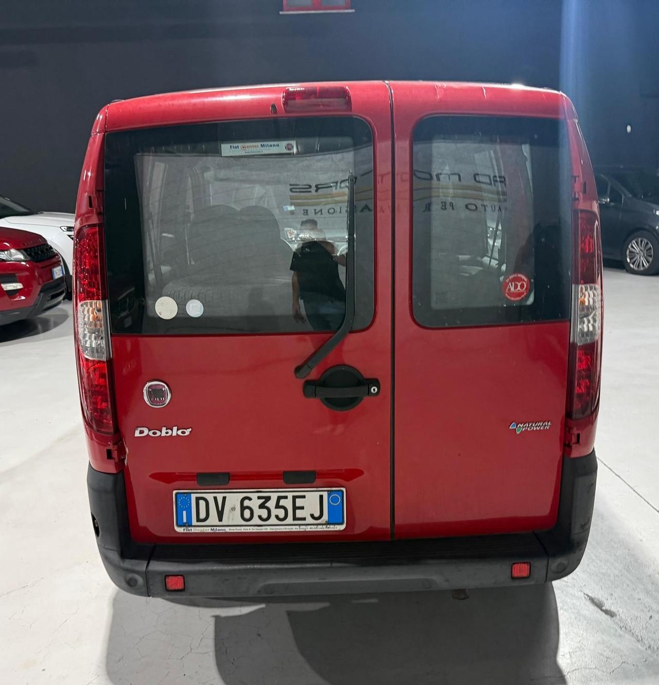Fiat Doblo 5 posti Metano