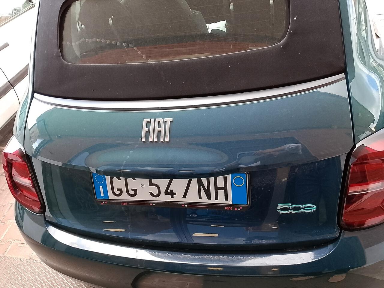 Fiat 500 500e Cabriolet elettrica 42 kWh Icon