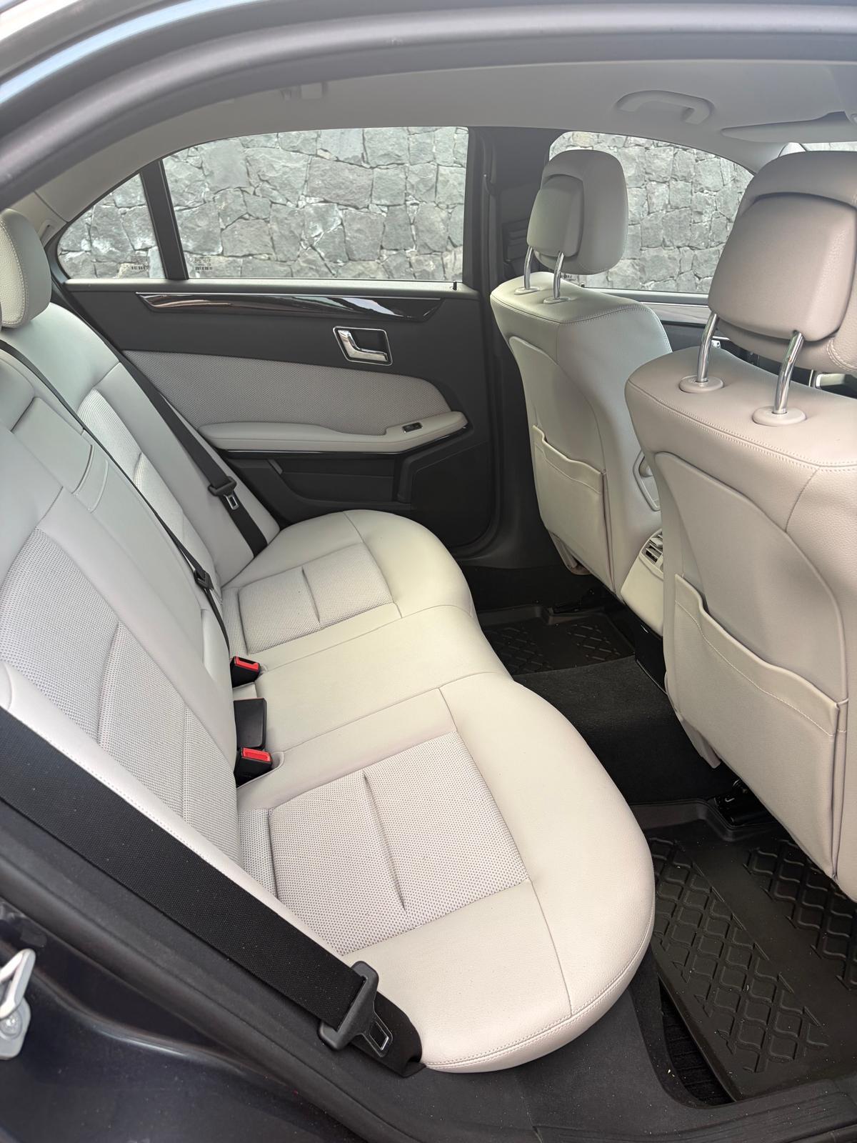 Mercedes-benz E 250 CDI BlueEFFICIENCY Avantgarde