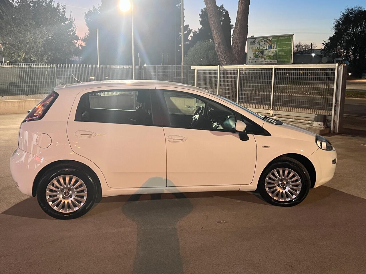 Fiat Punto 1.3 MJT 75CV TAGLIANDO E GARANZIA