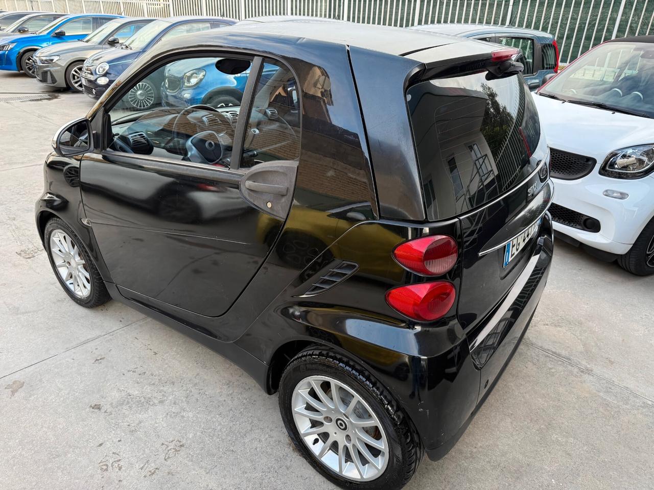 Smart ForTwo 1000 52 kW coupé limited two