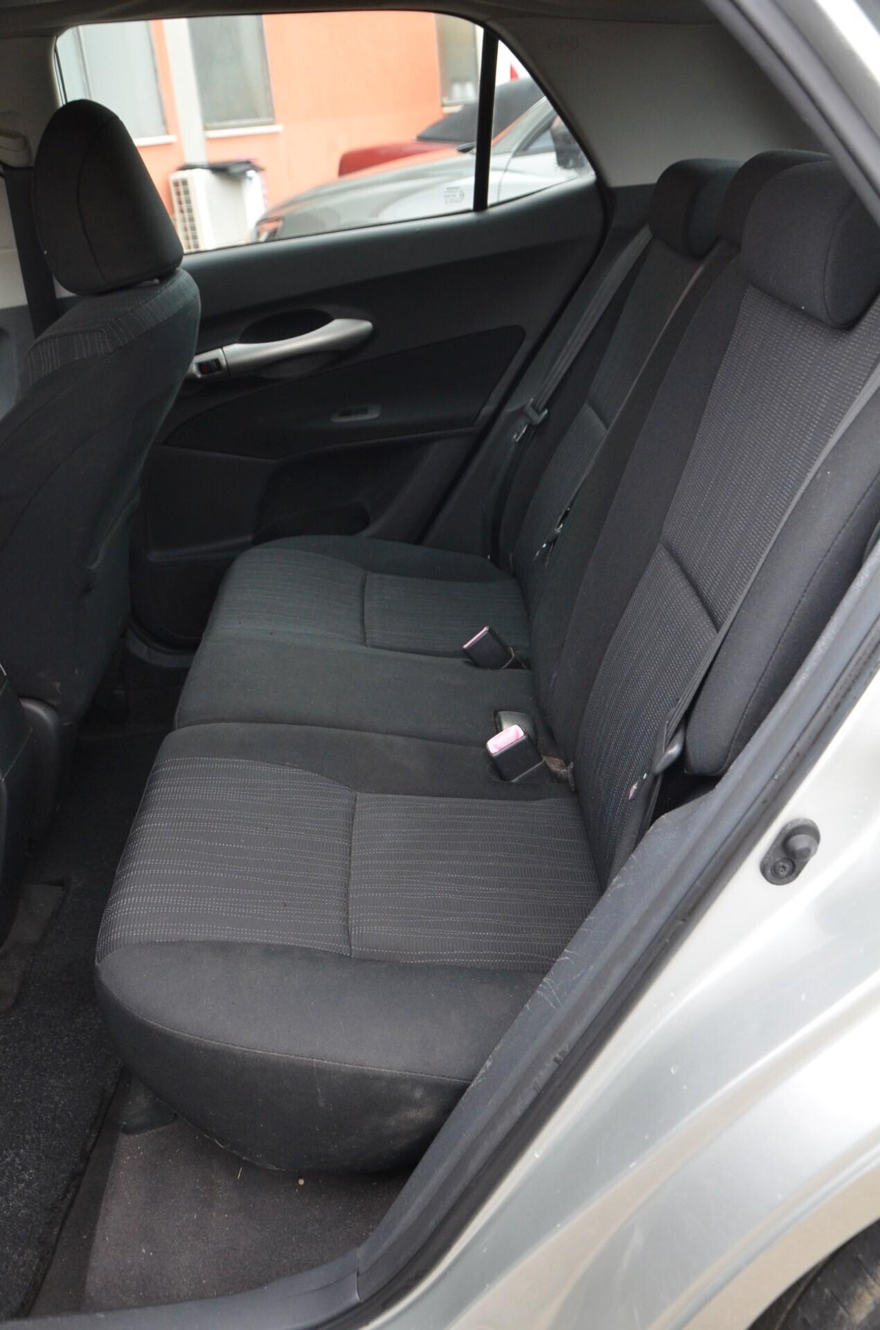 Toyota Auris 2.0 D-4D 5 porte Sol