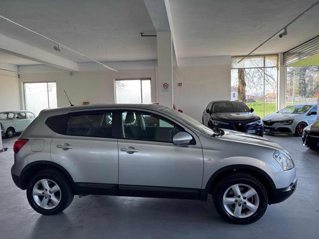 NISSAN Qashqai 2.0 dCi DPF 4WD Acenta