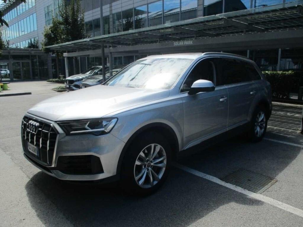 Audi Q7 55 TFSI quattro tiptronic Business