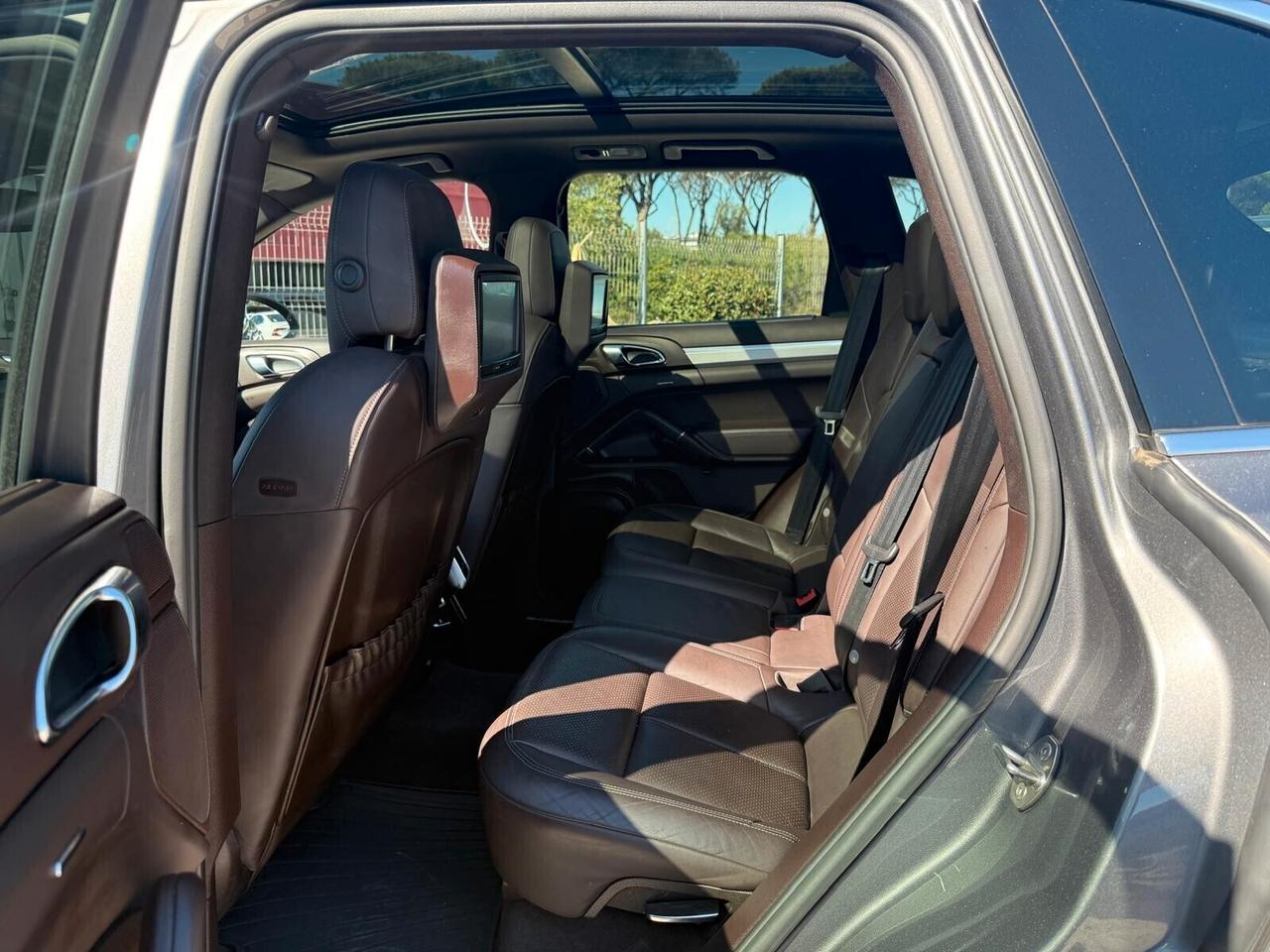 Porsche Cayenne 3.0 S Hybrid Full Tetto Navi Tv Tagliandi Porsche