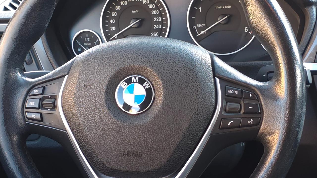 Bmw serie 3 - 318d - Led Navi Automatic