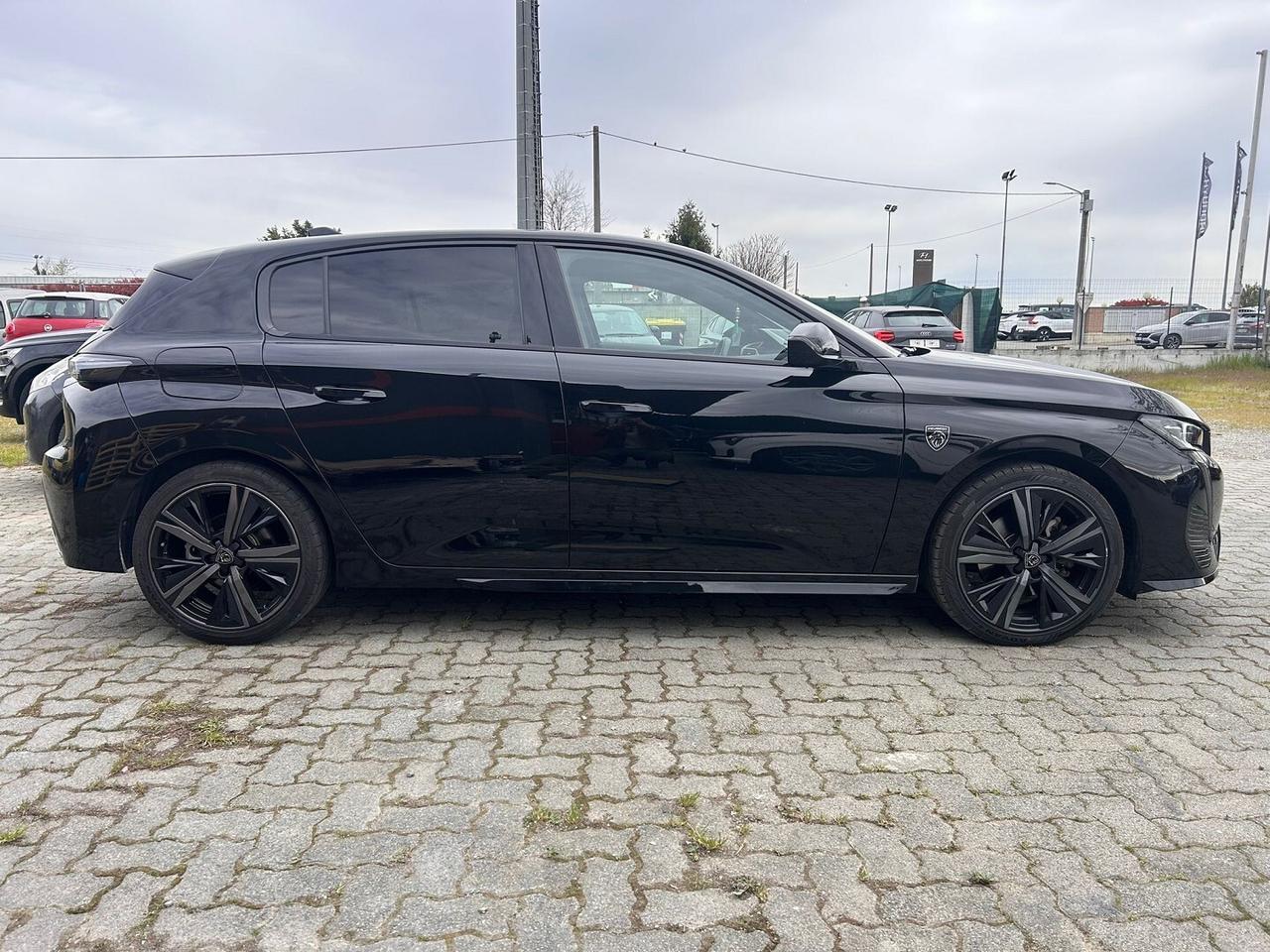 Peugeot 308 gt line FULL OPTIONAL
