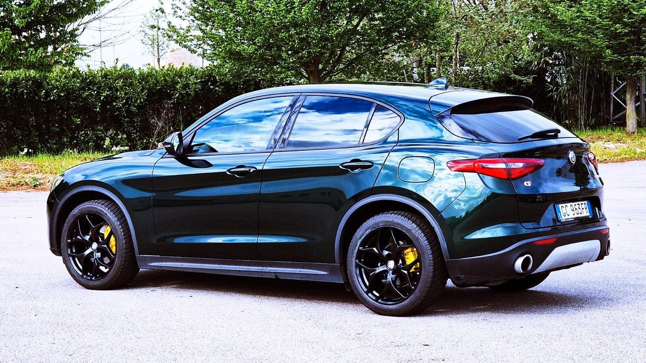 Alfa Romeo Stelvio 2.2 Turbodiesel 190 CV AT8 Q4 Sprint