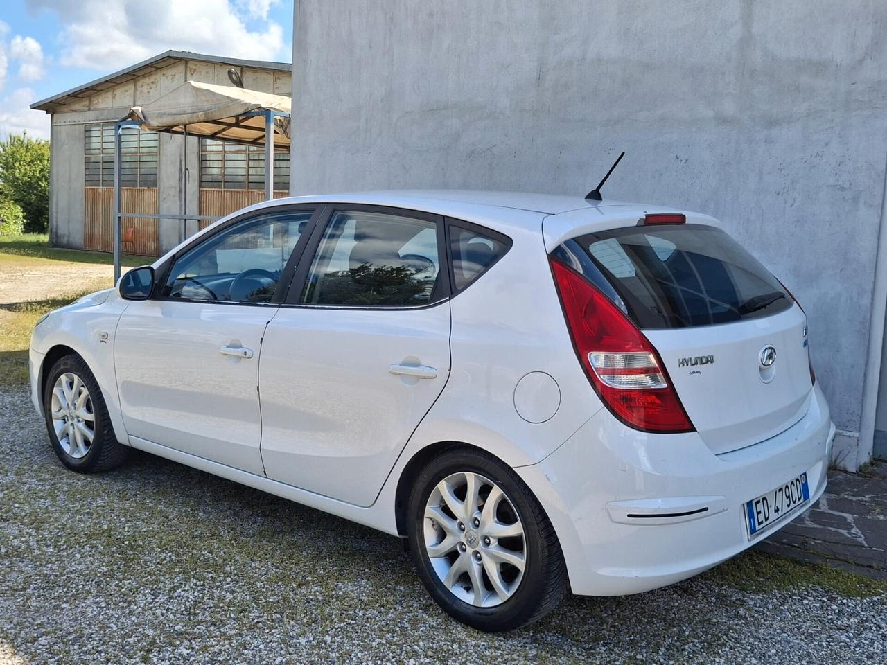 Hyundai i30 1.4 BlueDrive GPL Comfort
