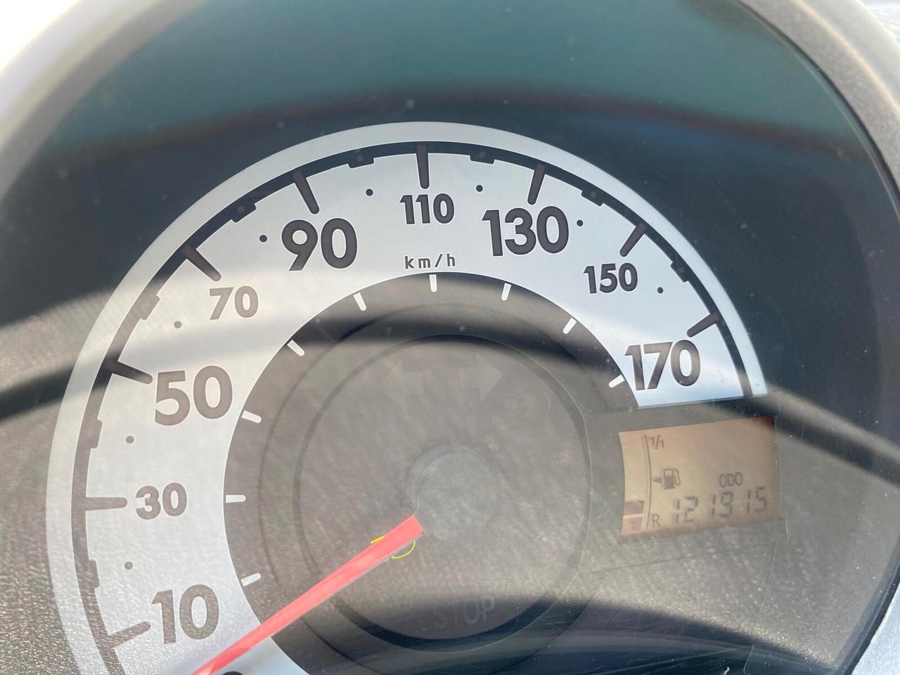 Peugeot 107 1.0 68CV 5p. Superga ADATTA AI NEOPATENTATI