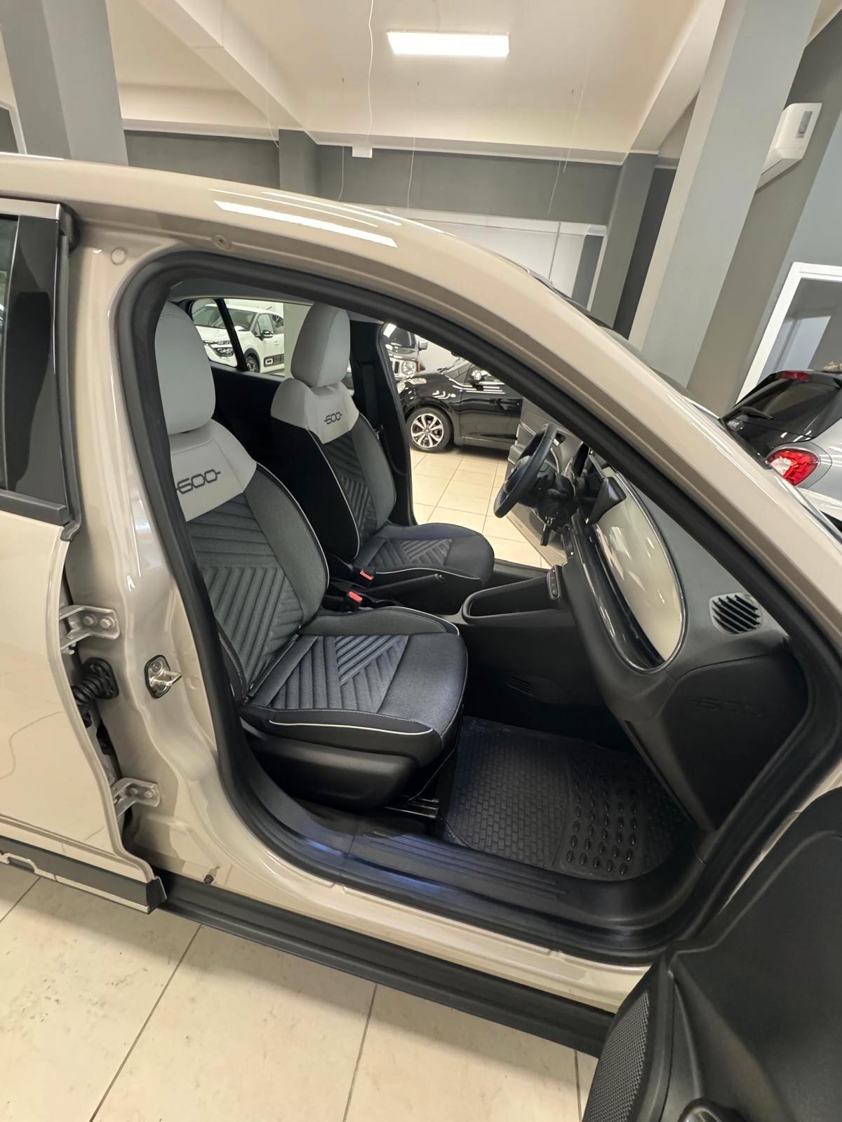 Fiat 600 Hybrid 100 CV DCT MHEV