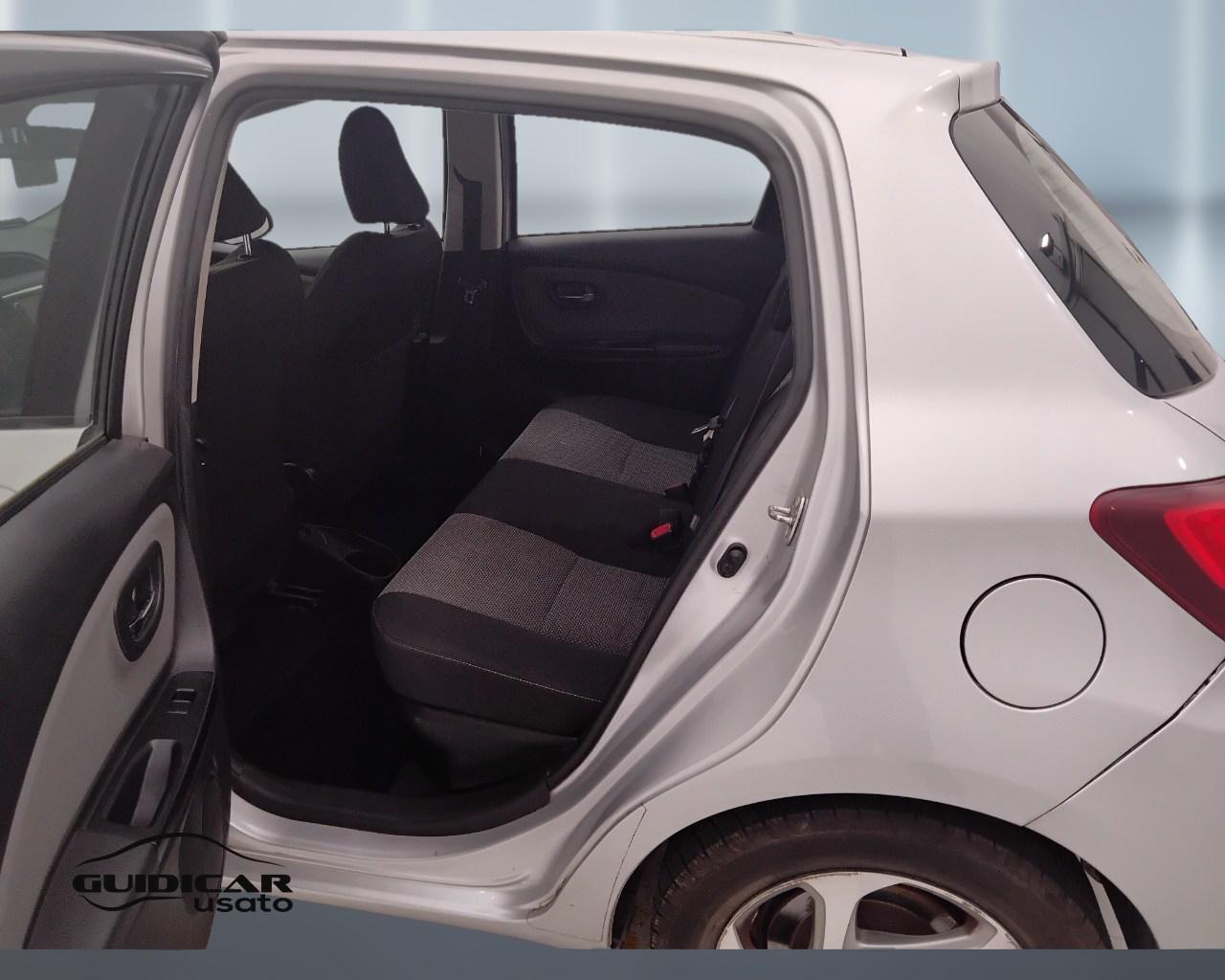TOYOTA Yaris III 2015 - Yaris 5p 1.5h Active my16