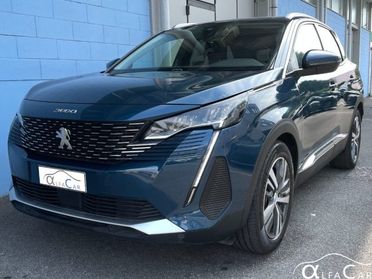 PEUGEOT 3008 Hybrid 225 e-EAT8 Allure Pack