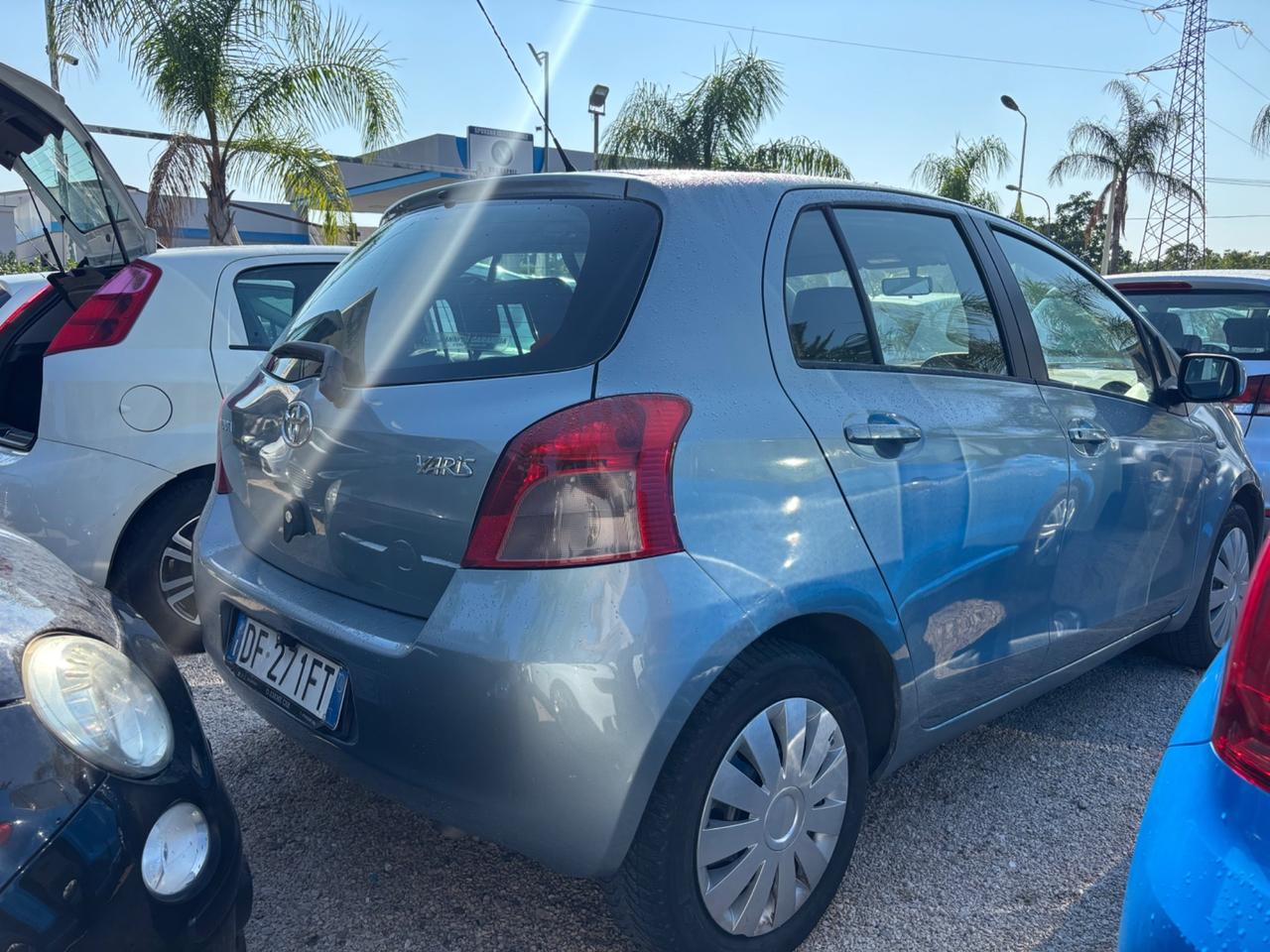 TOYOTA YARIS 1.3 BENZ 87CV AUTOMATICA 5P