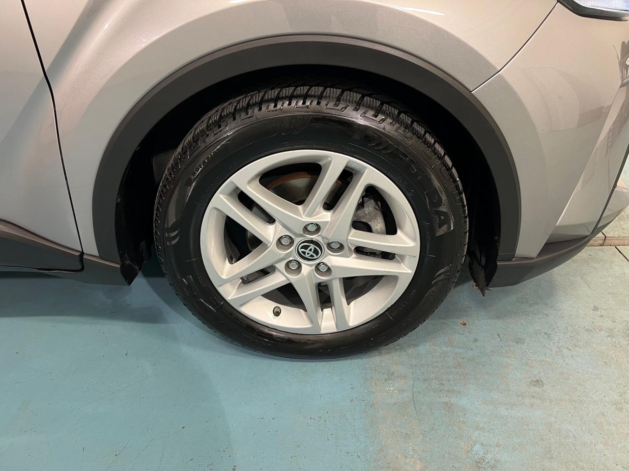 Toyota C-HR 1.8 Hybrid E-CVT Business