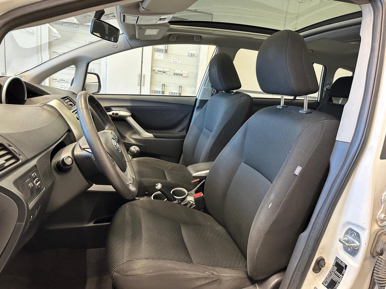 Toyota Verso 2.0d Style 7p.ti mt