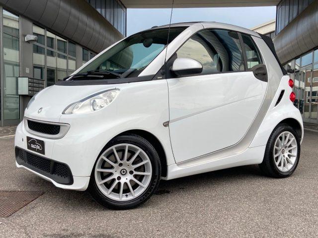 SMART ForTwo 1000 52 kW MHD Cabrio Passion