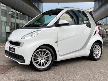 SMART ForTwo 1000 52 kW MHD Cabrio Passion