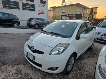 Toyota Yaris 1.3 5 porte