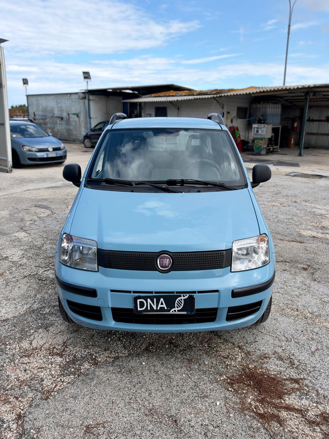 Fiat Panda 1.4 Natural Power benzina metano Neopatentati