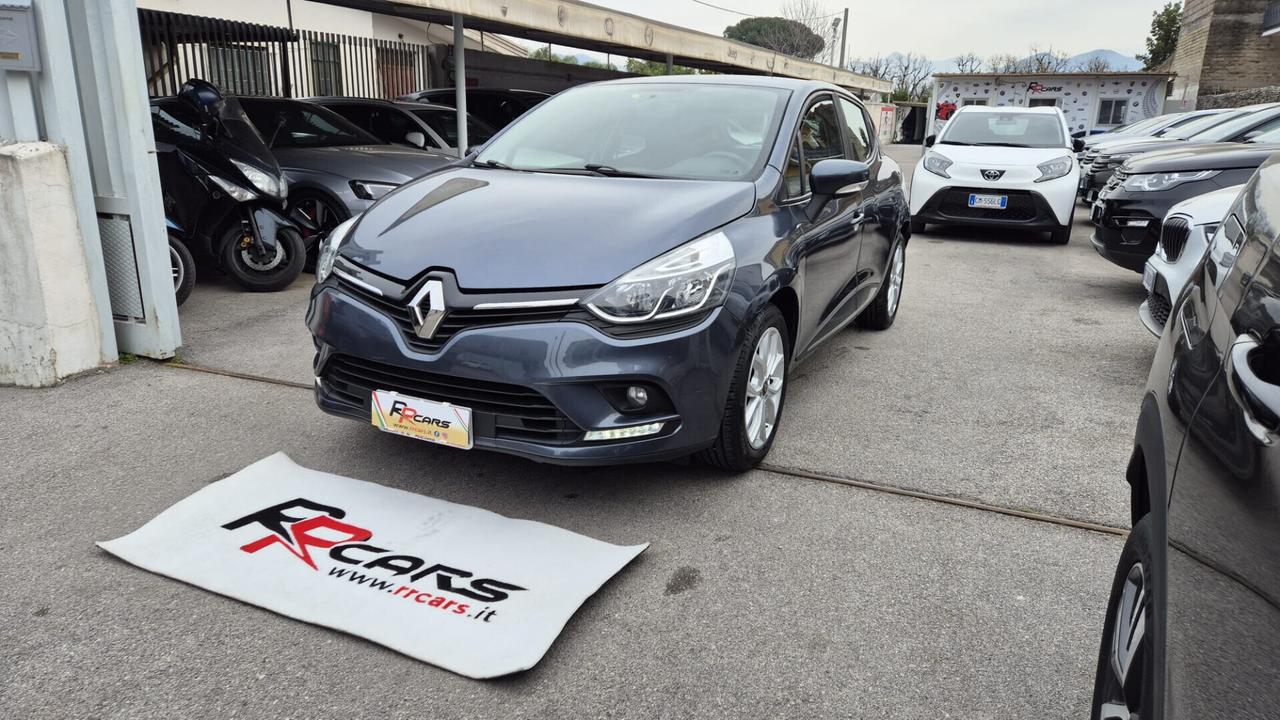 Renault Clio TCe 12V 90 CV GPL 5 porte Moschino Life