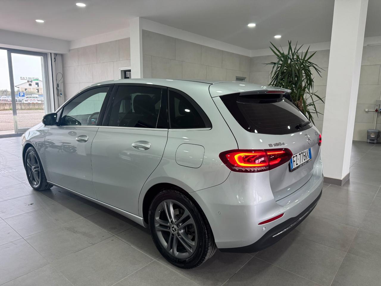 Mercedes-benz B 180 d Automatica 2019