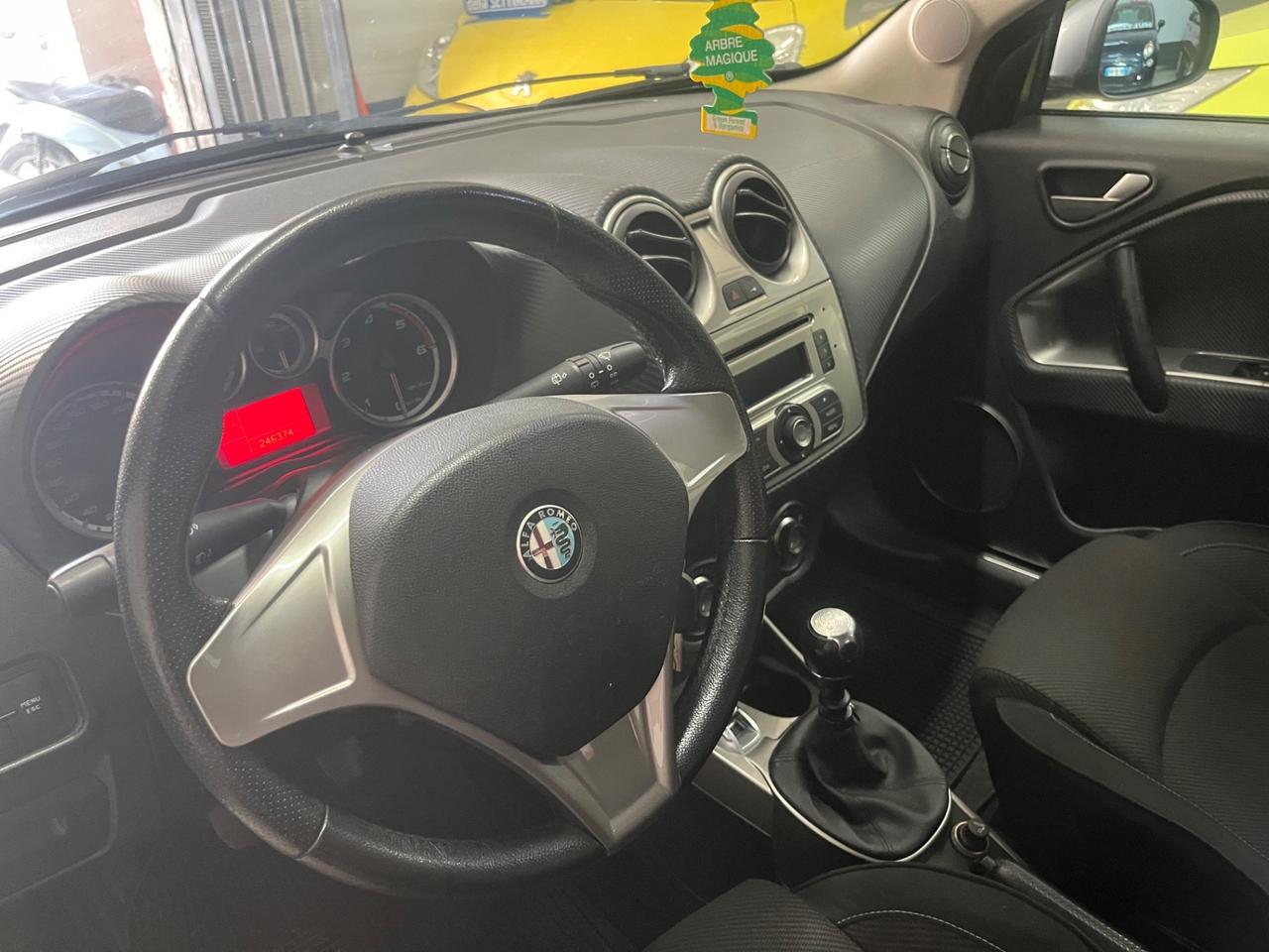 Alfa Romeo MiTo 1.6 JTDm 16V Distinctive 2009