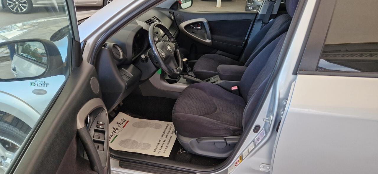 Toyota RAV4 2.2 D-4D 177cv Luxury