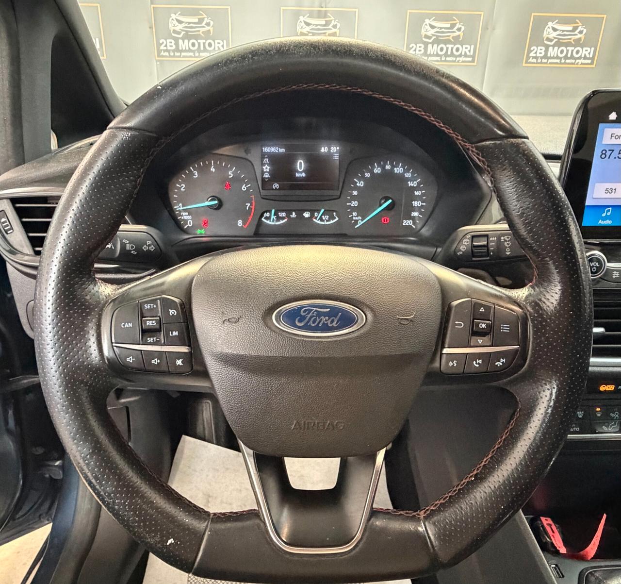 Ford Fiesta 1.0 Ecoboost Hybrid 125 CV 5 porte ST-Line