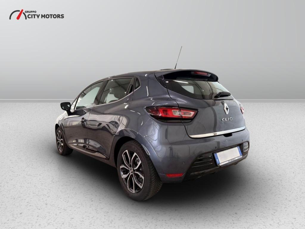 Renault Clio 5 Porte 0.9 TCe Moschino Zen