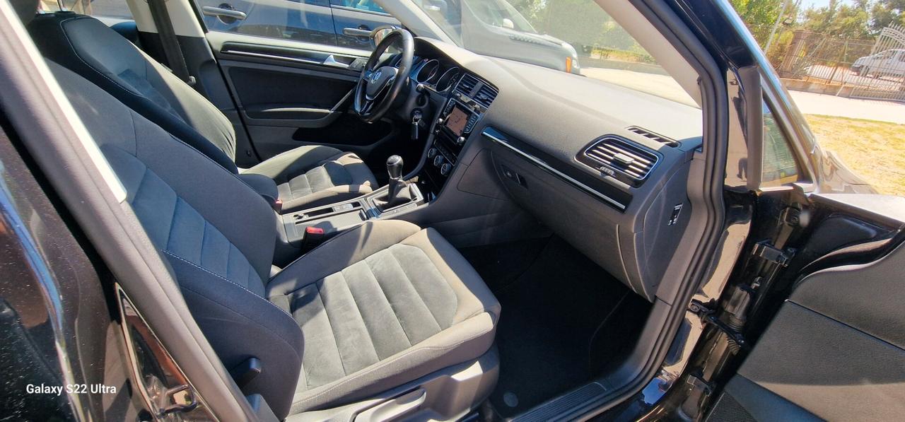 Volkswagen Golf 1.6 TDI 5p. Highline BlueMotion Technology