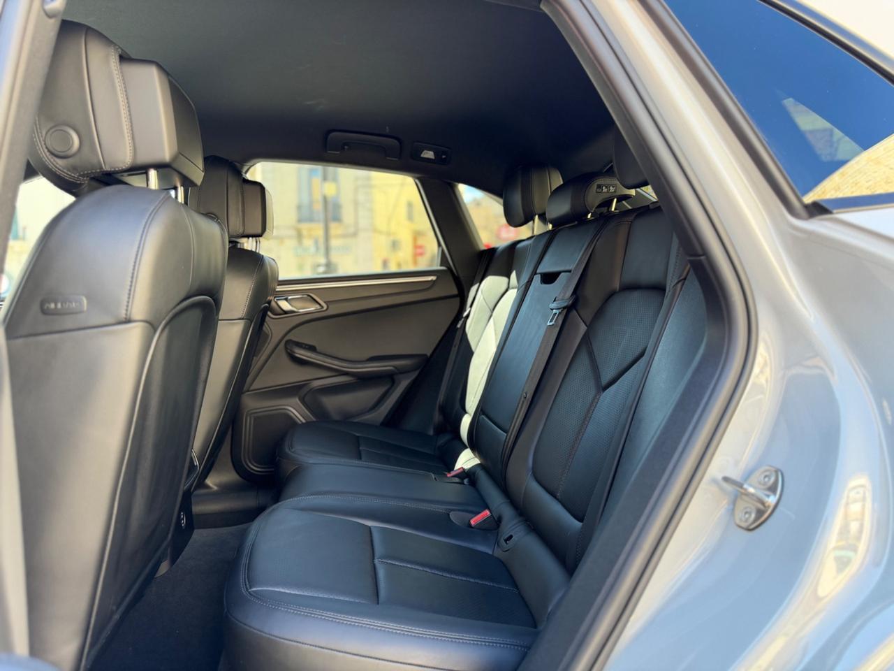 Porsche Macan 2.0 265 CV TURBO PDK GESSO SPORT CHRONO